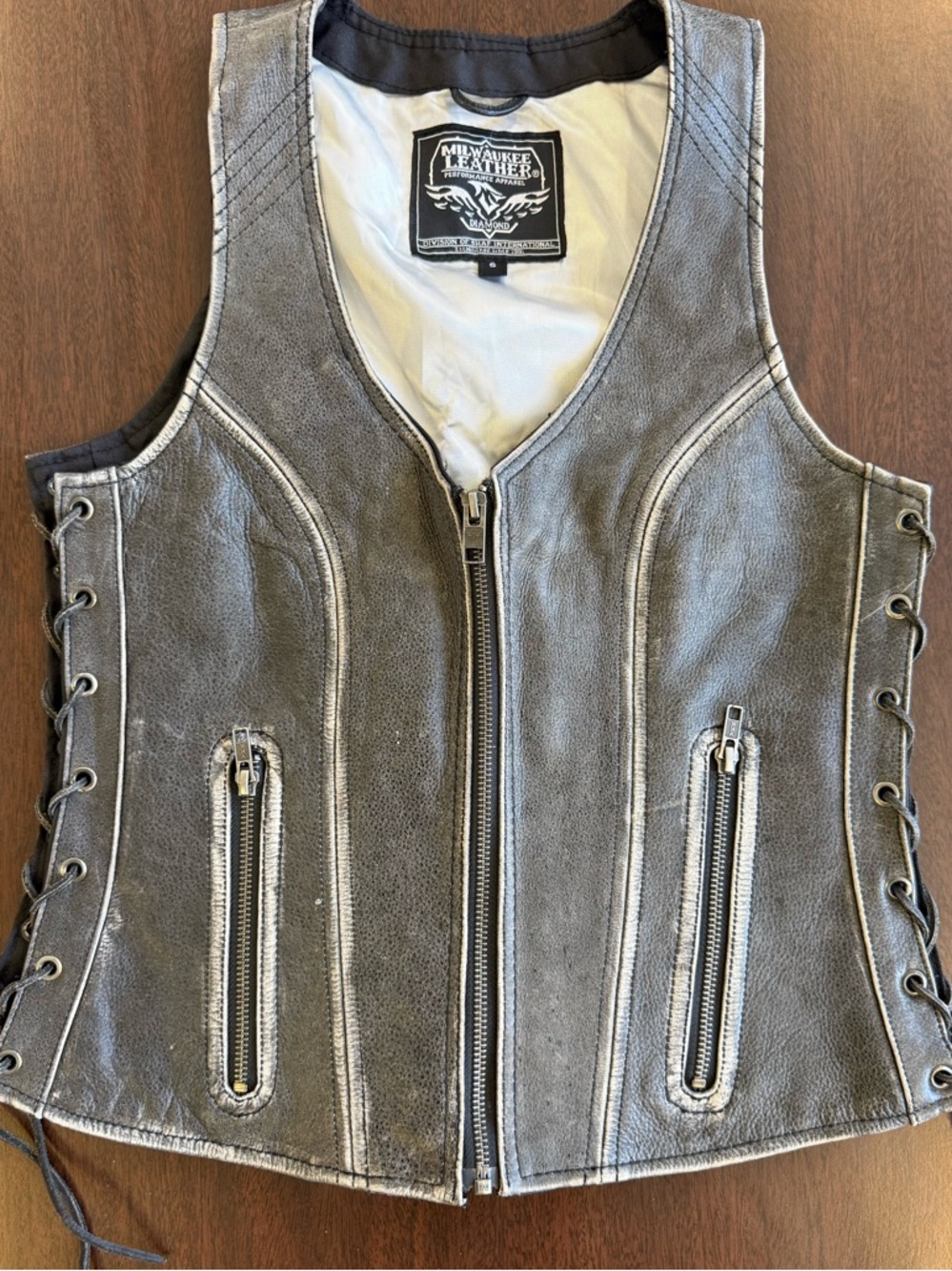 Milwaukee Leather Black Lace-Up Zipper Front Leather Vest/Top - Picture 4 of 9